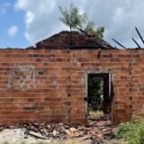 Incêndio destrói residência na Rua Jerônimo Garcia em Santa Maria do Pará