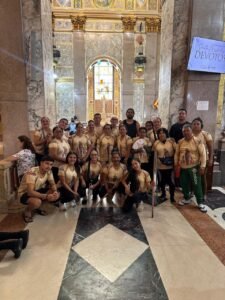 Romeiros de Santa Maria do Pará concluem caminhada de fé rumo a Belém